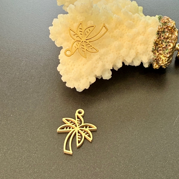 Pendentifs Palmier 17mm, Acier Inoxydable 316L, finition Doré à l'or fin 18K,  Placage IONIQUE