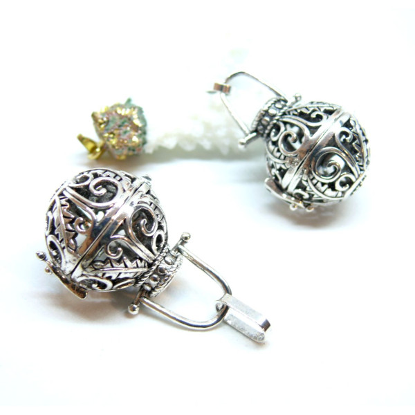 Pendentif, Cage pour Perle BOLA Grossesse 18 mm ou Boule de Parfum – Métal Argent Antique