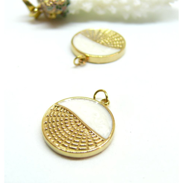 Pendentif Médaillon Couché de Soleil avec Anneau 16 mm – Acier Inoxydable 304 Doré à l’ Or Fin 18K