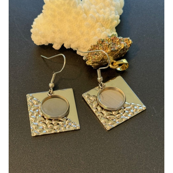 Supports de Boucles d’oreilles Carré martelé 12 mm – Acier Inoxydable 304 Argenté