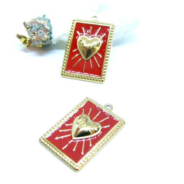 Pendentif Rectangle avec Cœur en Résine – Acier Inoxydable 304 Doré à l’or fin 18K, Placage IONIQUE