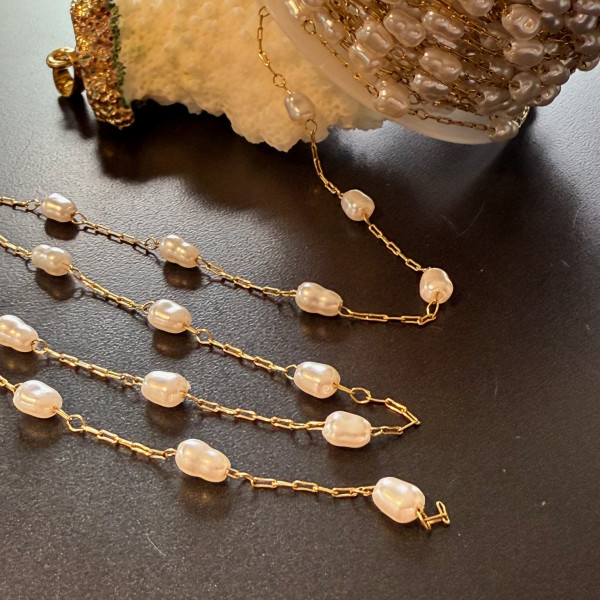 Chaîne maille fine et perles nacrées, Acier Inoxydable 316 doré à l'or fin 18K