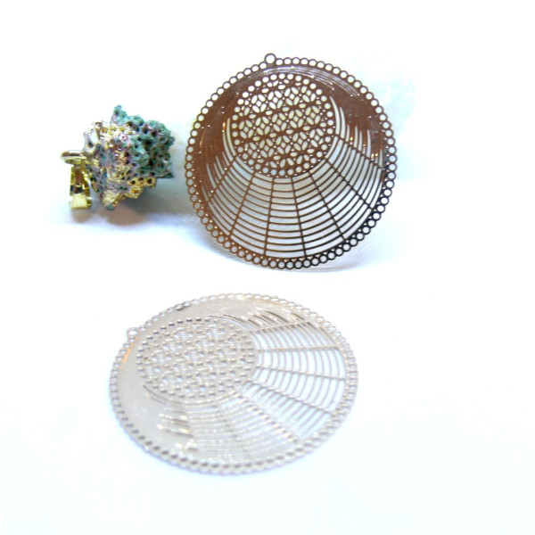 Estampes Pendentif  Filigrane Cercle 30mm, laiton Doré