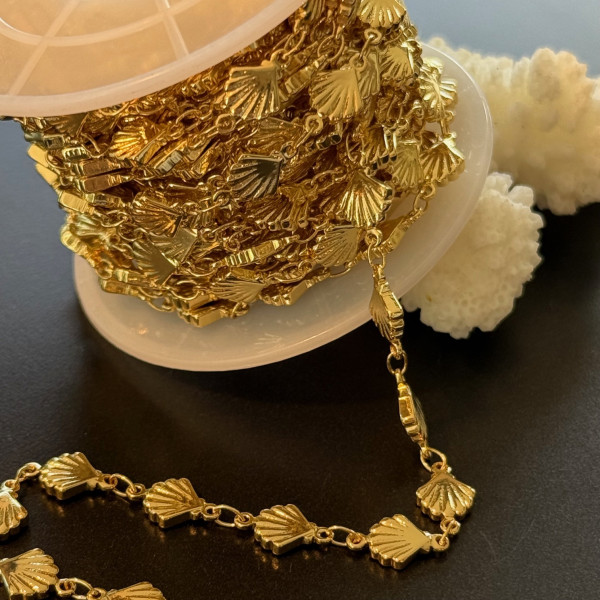 H11I04013G – Lot de  10 ou 20 cm de Chaîne Coquille Saint-Jacques, Coquillage – Laiton Doré à l’Or Fin 18K