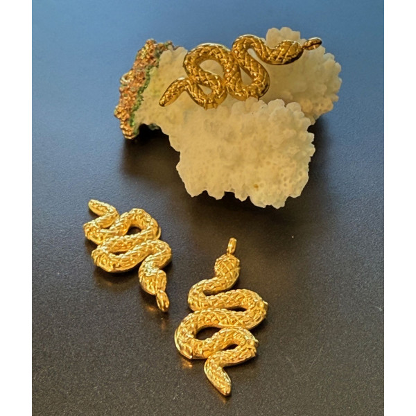 Pendentif Serpent 35 mm – Acier Inoxydable 304 Doré PVD