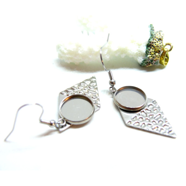 Supports de Boucles d’Oreilles Losange Martelé 12 mm – Acier Inoxydable 304 Argenté