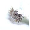 Pendentif – Soleil éventail avec zircon 25 mm – Laiton, Argenté