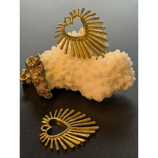 Pendentifs Cœur Soleil 28 mm – Laiton Doré