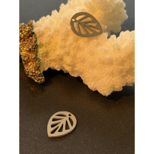 Pendentifs Feuille 12 mm – Acier Inoxydable 304 Argenté