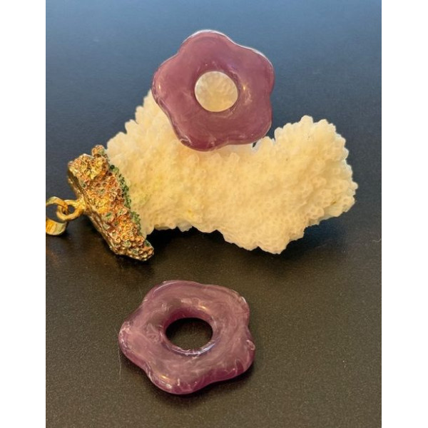 Pendentifs Fleur Résine Acrylique 25mm – Marbré Violet