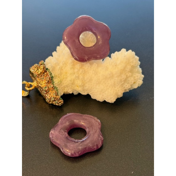 Pendentifs Fleur Résine Acrylique 25mm – Marbré Violet