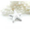 Pendentif Étoile de Mer style résine emaillé Blanc 16mm – Acier Inoxydable 304 Doré à l’Or Fin 18K