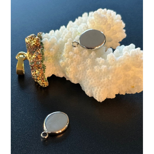 Pendentif 3D Galet 10 x 15 mm – Acier Inoxydable 304 Finition Argentée