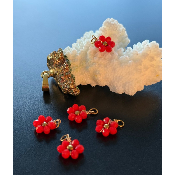 Pendentifs avec anneau Fleur avec Perles Rouge Orange – Acier Inoxydable Doré