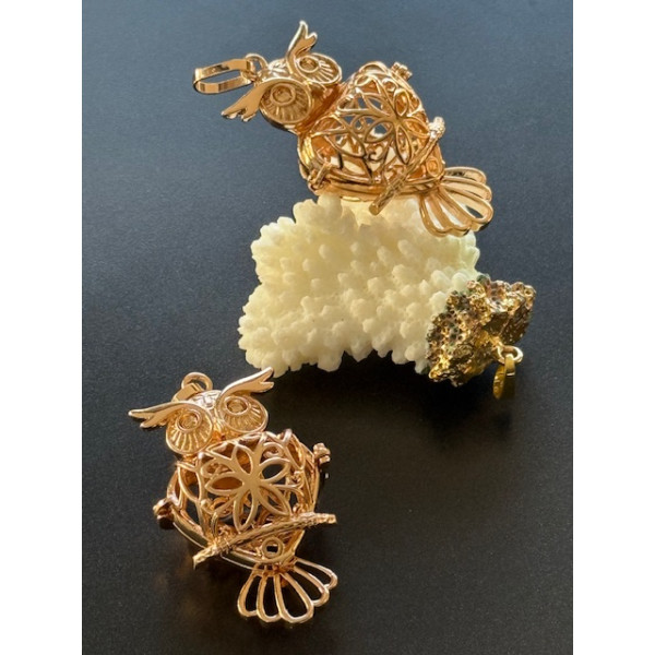 H11PW000805KCG – Lot de 1 Pendentif Cage Bola de Grossesse Chouette Hibou 18mm –  Or Rose Clair