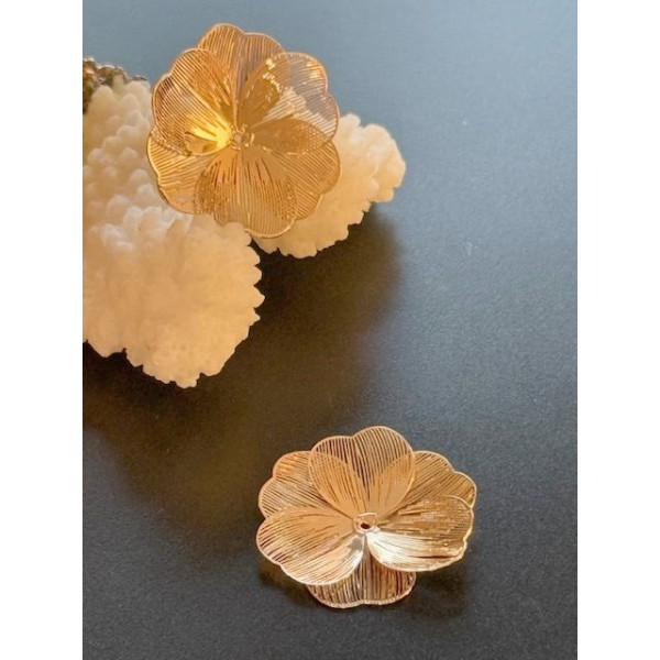 Estampes Pendentif Fleurs Filigrane 3D 25mm, finition Doré Clair