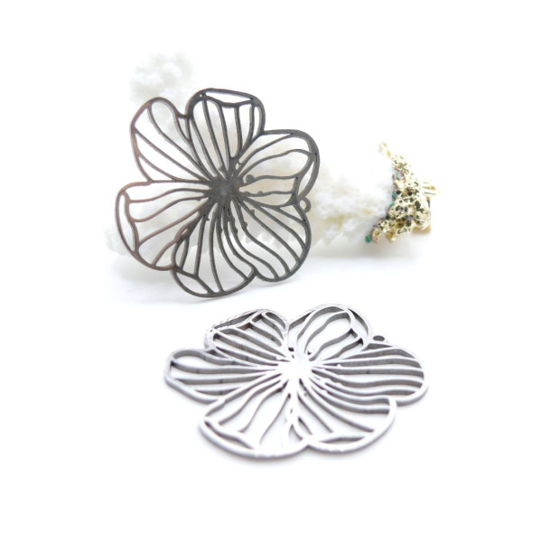 Pendentifs Estampes Fleurs 30 mm – Acier Inoxydable 304 Argenté