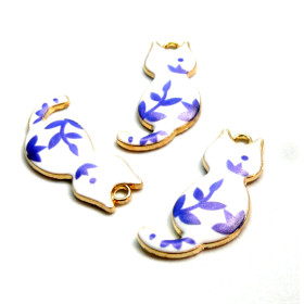 Pendentifs Breloques Chat Émaillé 30mm – Métal Doré