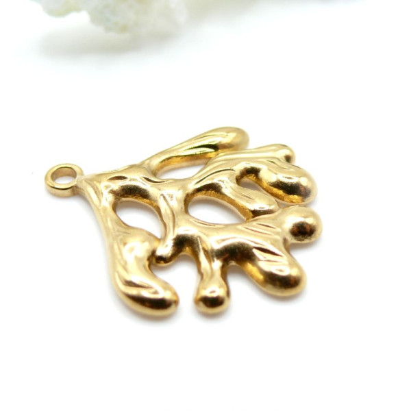 Pendentif Corail 26 mm – Acier Inoxydable Doré à l’Or Fin 18K, Placage Ionique