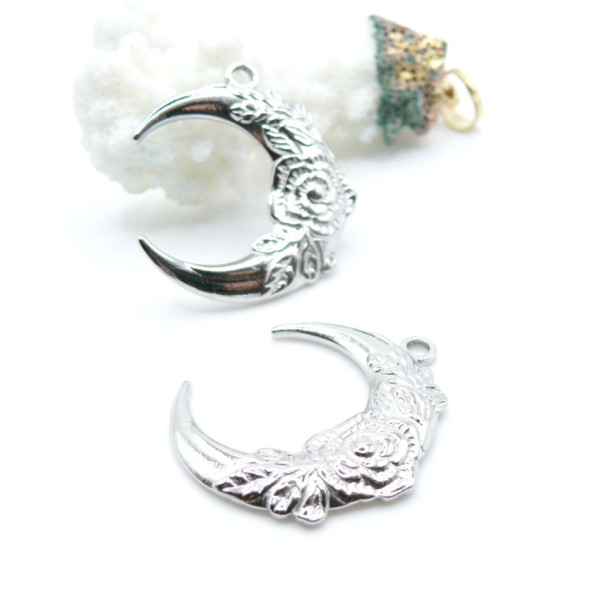 Pendentifs Lune avec Fleurs 30 mm – Acier Inoxydable Argenté