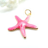 Pendentif Étoile de mer 26mm en résine émaillée Rose avec anneau – Laiton Doré à l’or fin 18K