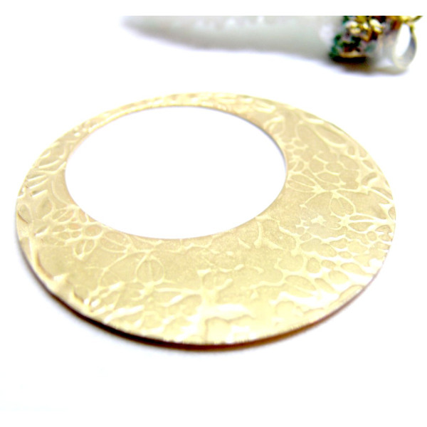 Pendentifs Multi-Fleurs Cercle 46 mm – Acier Inoxydable 304 Doré