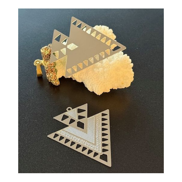 Pendentifs estampes Double Triangle 45 mm – Acier inoxydable 304 Argenté