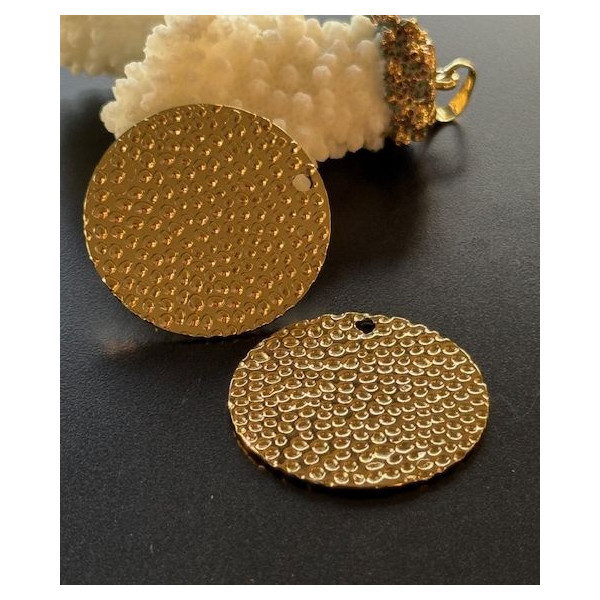 Pendentif Pétale Texturé Martelé 30mm – Acier Inoxydable Doré à l'or fin 24K, IONIQUE