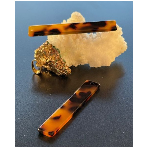 Pendentifs Rectangle Résine 53 x 7 mm, Imitation Tortue 53 x 7 mm