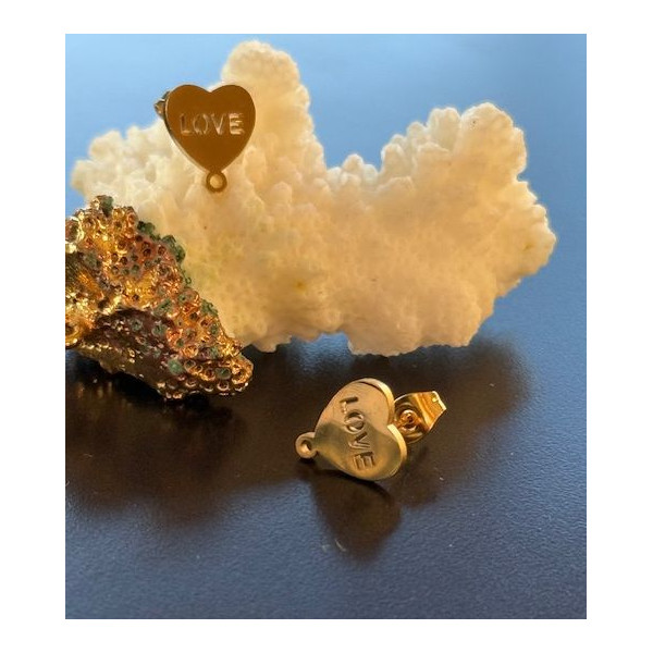 Boucles d'oreilles Puces LOVE 11mm avec trou – Acier Inoxydable 304 Doré Placage Ionique