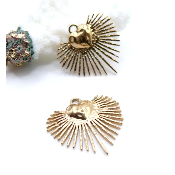 Pendentif Cœur Soleil  24mm – Acier Inoxydable 304 Doré à l'or fin 18K