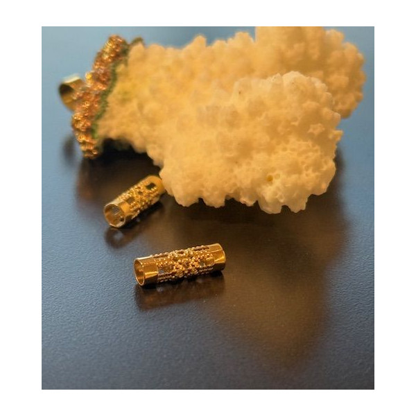 Perles, séparateurs,  Intercalaires Tube dentelle 12 par 4mm , grand trou 3.5mm– Acier Inoxydable  finition Doré  IONIQUE