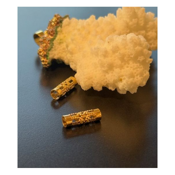 Perles, séparateurs,  Intercalaires Tube dentelle 12 par 4mm , grand trou 3.5mm– Acier Inoxydable  finition Doré  IONIQUE