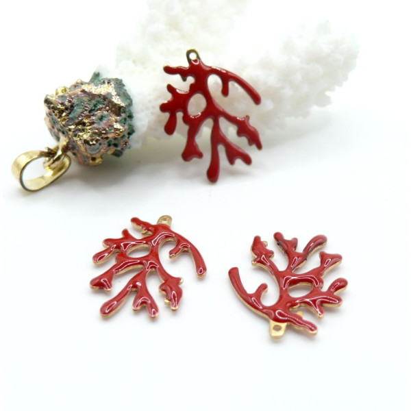 Pendentifs Branche de Corail 20 x 15 mm – Résine Émaillée ROUGE, Laiton Doré