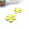 Perles intercalaires Fleur style vintage 13 mm – Résine Émaillée JAUNE
