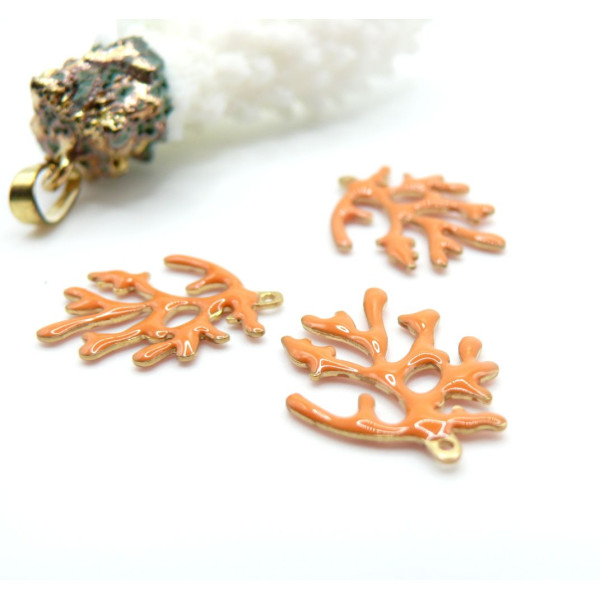 Pendentifs Branche de Corail 20 x 15 mm – Résine Émaillée ORANGE, Laiton Doré