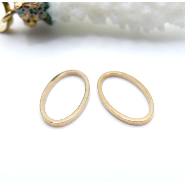 Pendentifs Anneau Ovale 15.5mm – Acier Inoxydable Doré