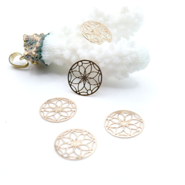 Estampes Pendentif Mandala Filigrane 13mm Doré

Caractéristiques :