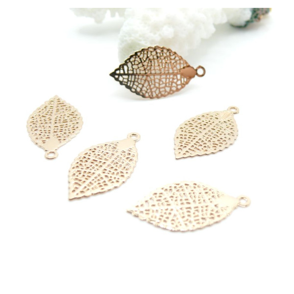 Estampes Pendentifs Filigrane Feuille 20.5mm – Laiton Doré