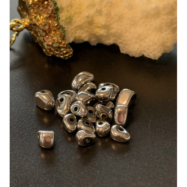 H11P367G08 – Lot de 40  Perles Hématite forme Galet 4 par 12mm, métallisé  Argent