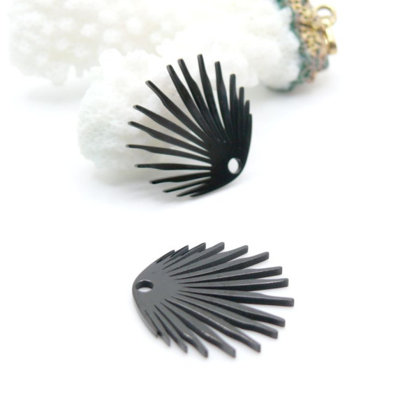Pendentifs  Éventail 18 mm – Acier Inoxydable 316 NOIR