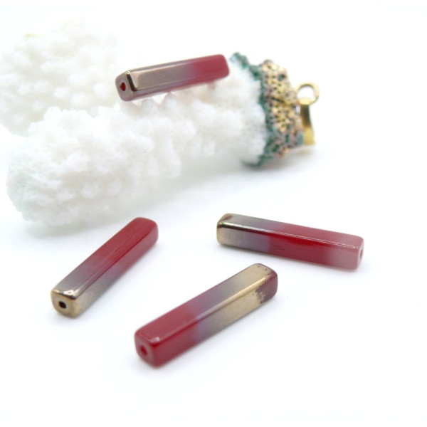 Perles en verre Tube rectangle 20mm coloris Rouge et Doré