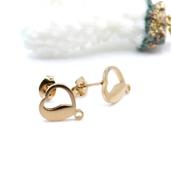 Boucles d’Oreilles Puce  Cœur avec Attache 11 mm – Acier Inoxydable 304 Doré, Ionique