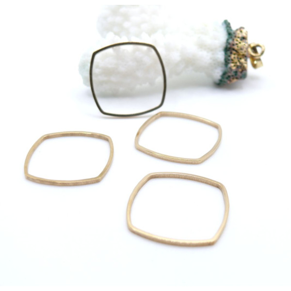 Pendentifs Connecteur Carré Arrondi 20 mm – Acier Inoxydable 304 Doré