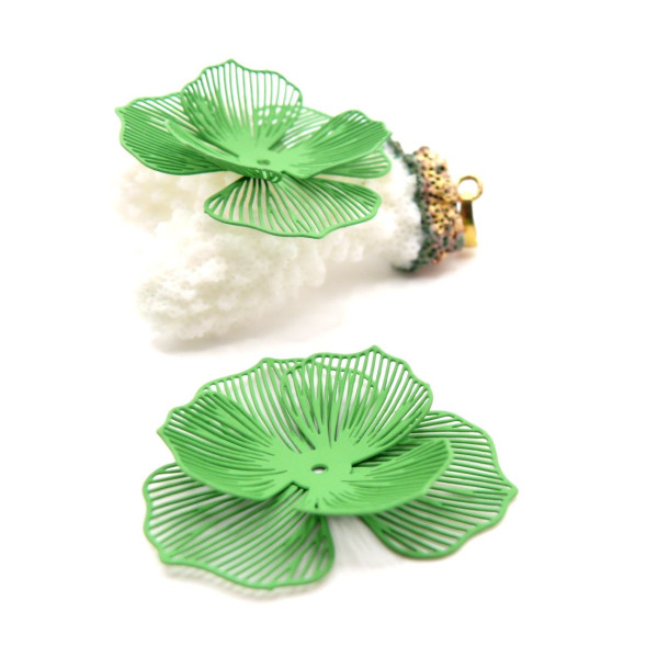 Estampes Pendentifs Filigrane Multi-Fleurs 39 mm 3D – Métal VERT