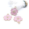 Pendentifs Fleurs de Sakura Émaillées Rose 17 mm – Métal Doré