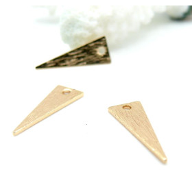 Pendentifs Triangle Fin Texturé 17 mm – Laiton Doré à l’Or Fin 18K