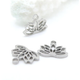 Pendentifs Mini Fleur de Lotus 9mm – Acier Inoxydable 304 Argenté