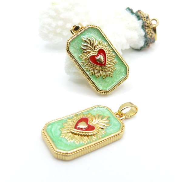 Pendentif Rectangle Cœur Ex Voto 27.5 mm – Résine Émaillée & Laiton Doré