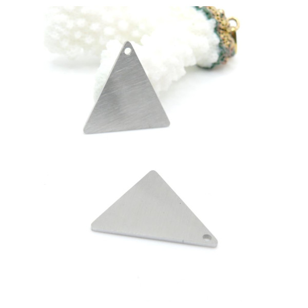 Pendentifs Triangle Effet Brossé 20 mm, Acier Inoxydable 304 Argenté